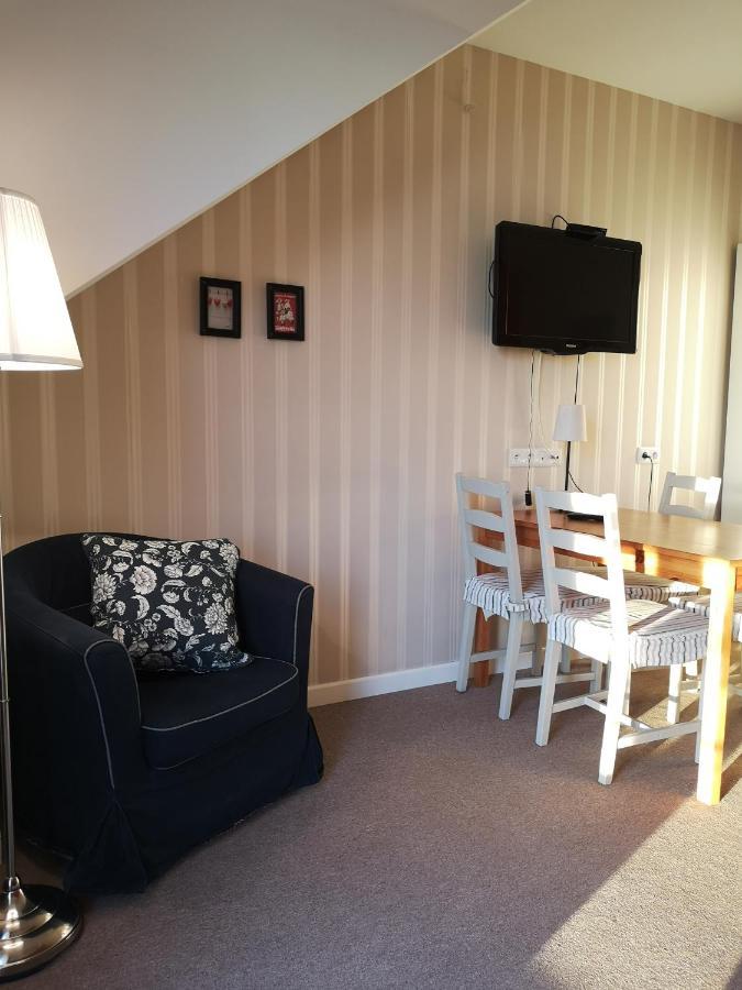 Nowe Guty Fun Appartement Buitenkant foto